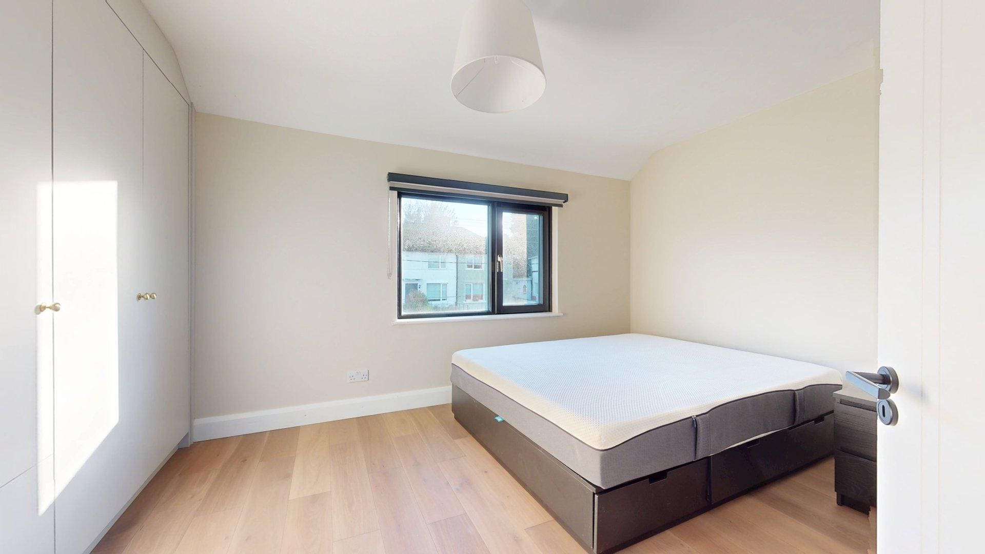 70-Grace-OMalley-Rd-Howth-Co-Dublin-12032025_171728