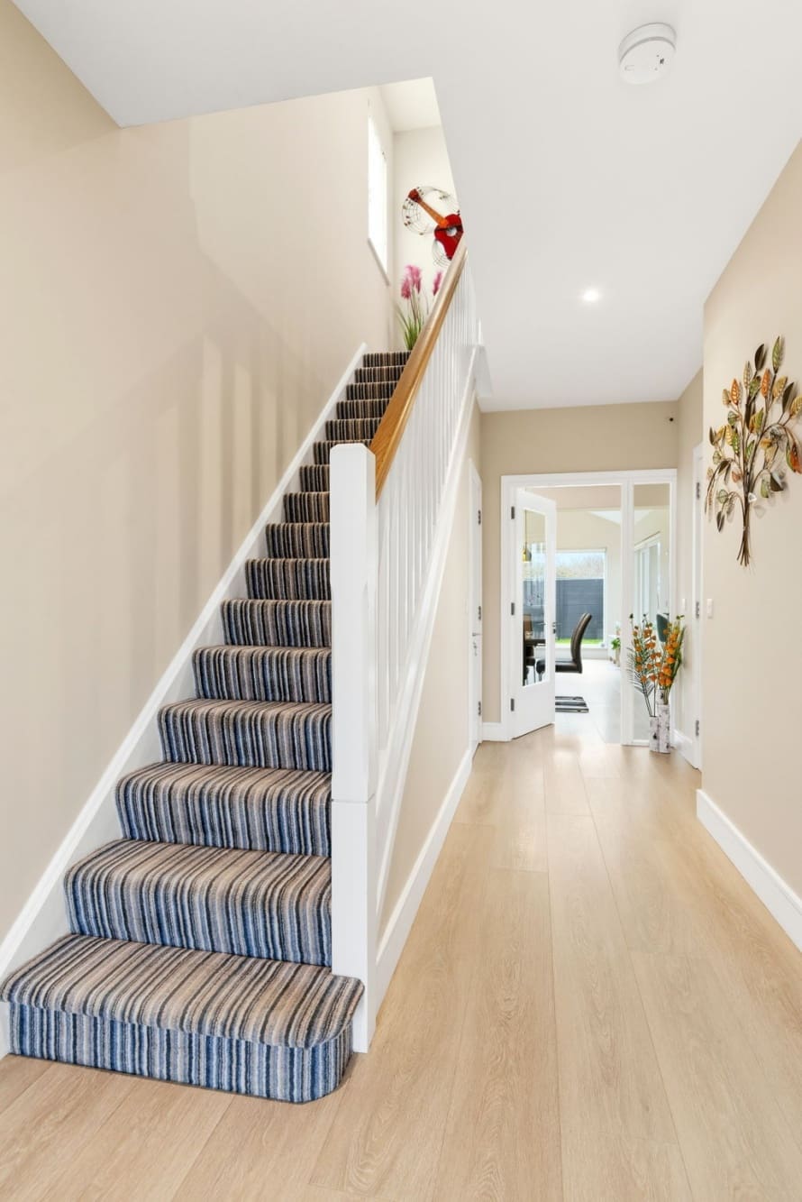 batch_2-web-or-mls-19_Riverview_021