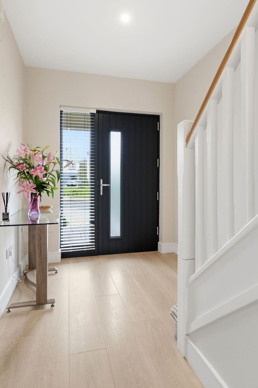 batch_3-web-or-mls-19_Riverview_020