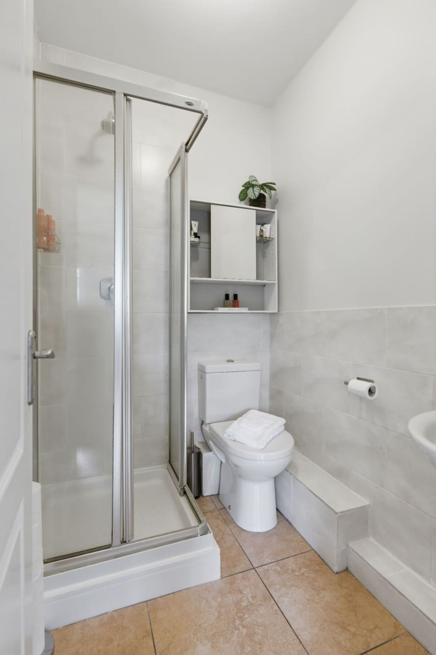 batch_12-web-or-mls-10_Abby_Well_001