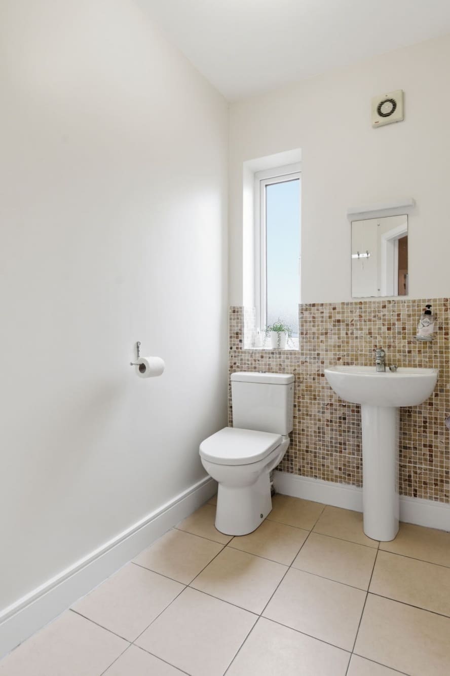 batch_22-web-or-mls-10_Abby_Well_020