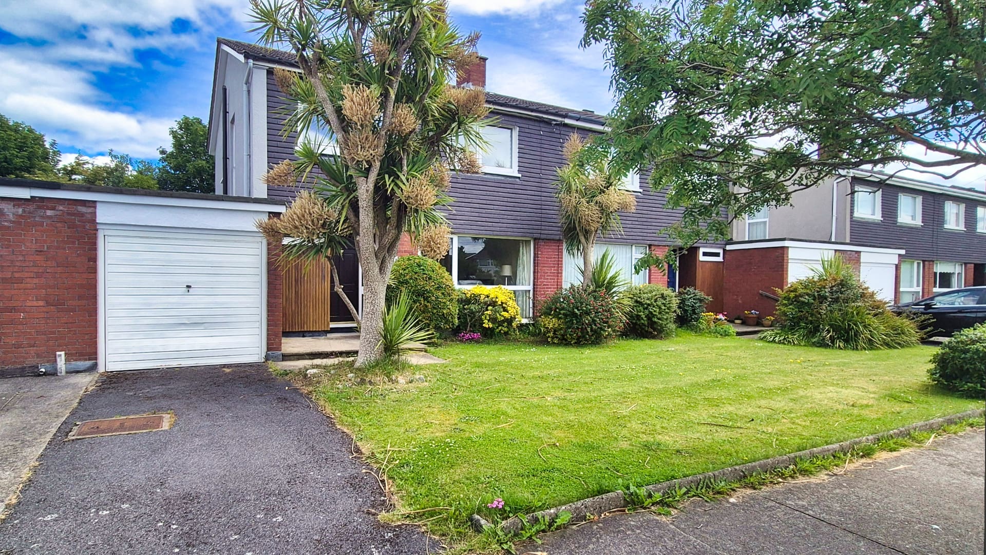 front1 24 Sutton Grove, Sutton, Dublin 13